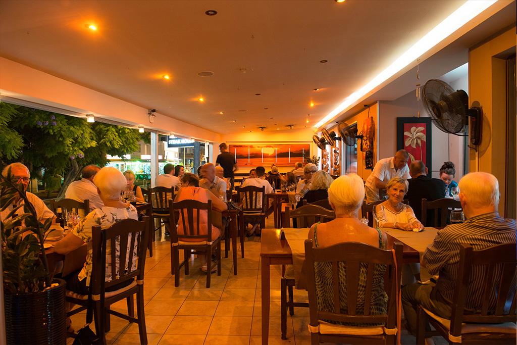 paphos restaurant